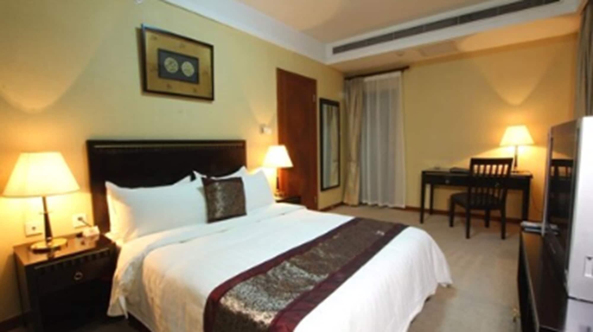 Eversunshine Hotel Shanghaj Zewnętrze zdjęcie