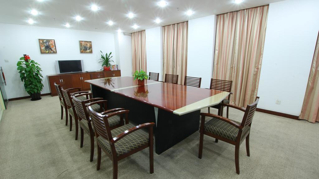 Eversunshine Hotel Shanghaj Zewnętrze zdjęcie